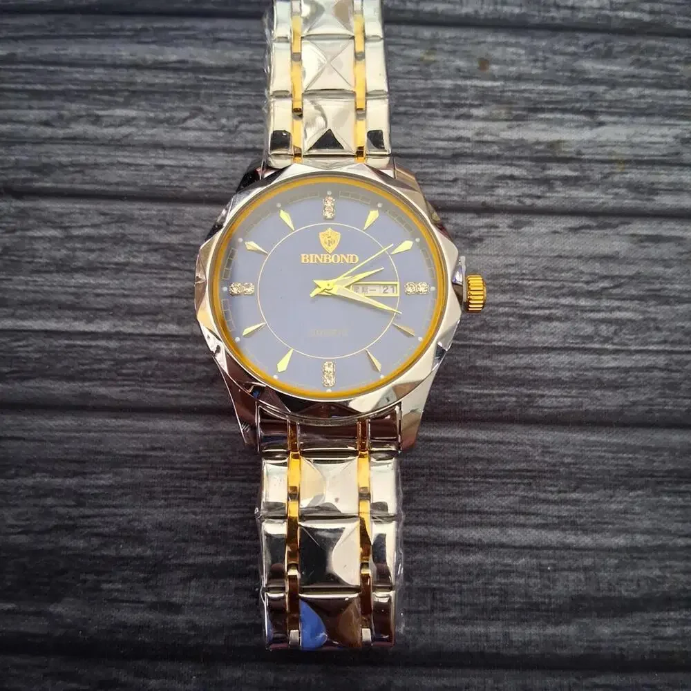 Gold‎ and Silver Men's Watch